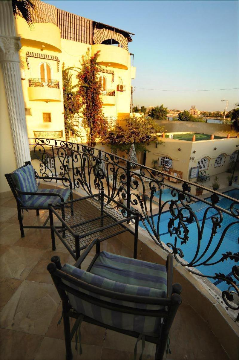 Nile Valley Hotel Луксор Екстериор снимка
