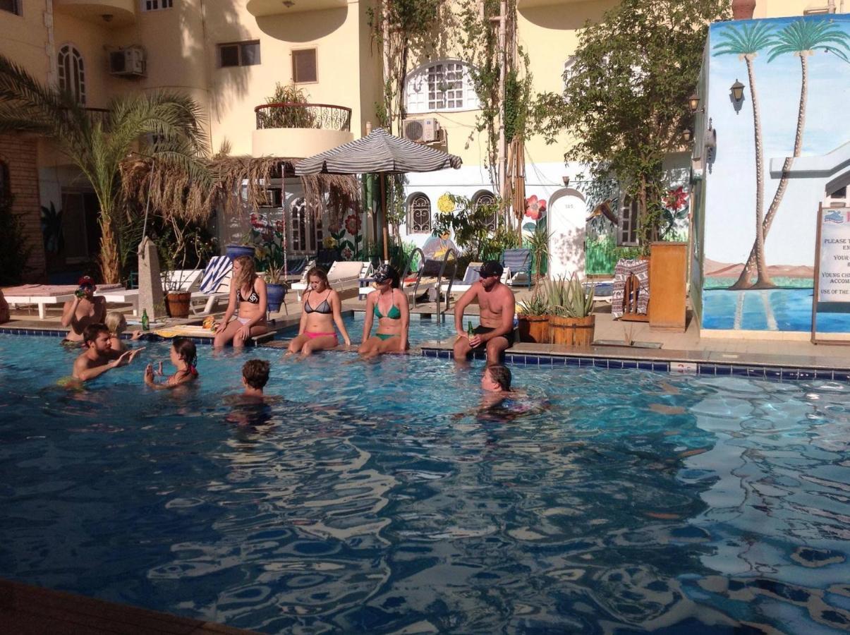 Nile Valley Hotel Луксор Екстериор снимка