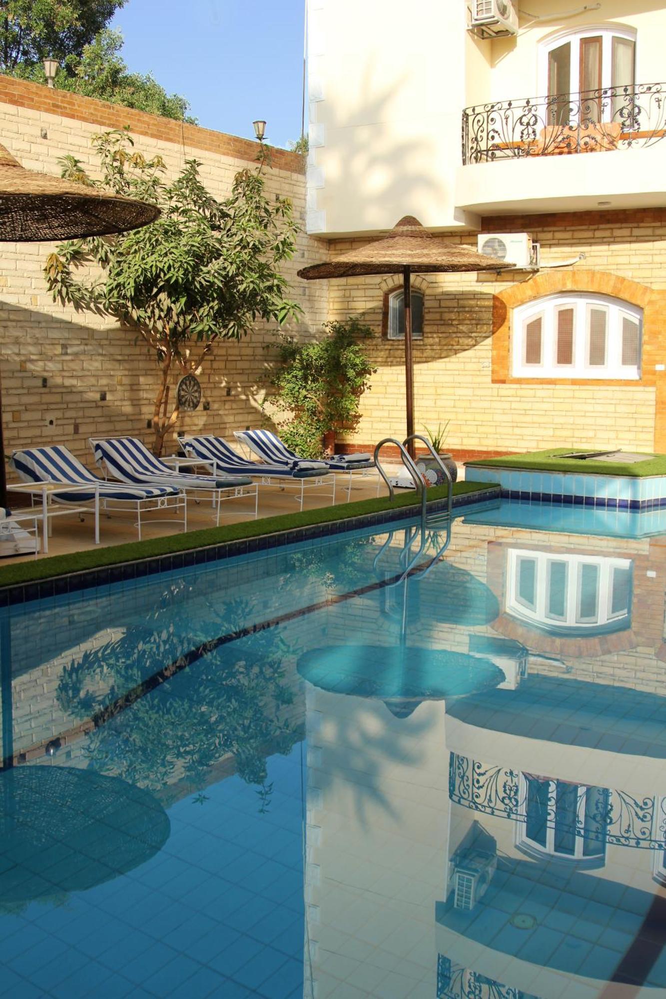 Nile Valley Hotel Луксор Екстериор снимка