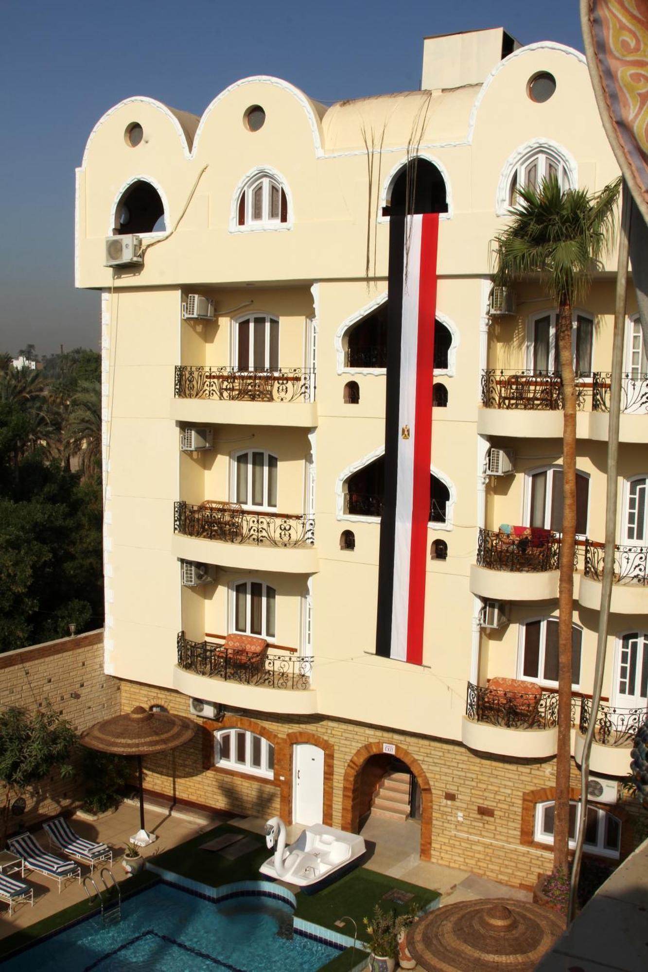 Nile Valley Hotel Луксор Екстериор снимка