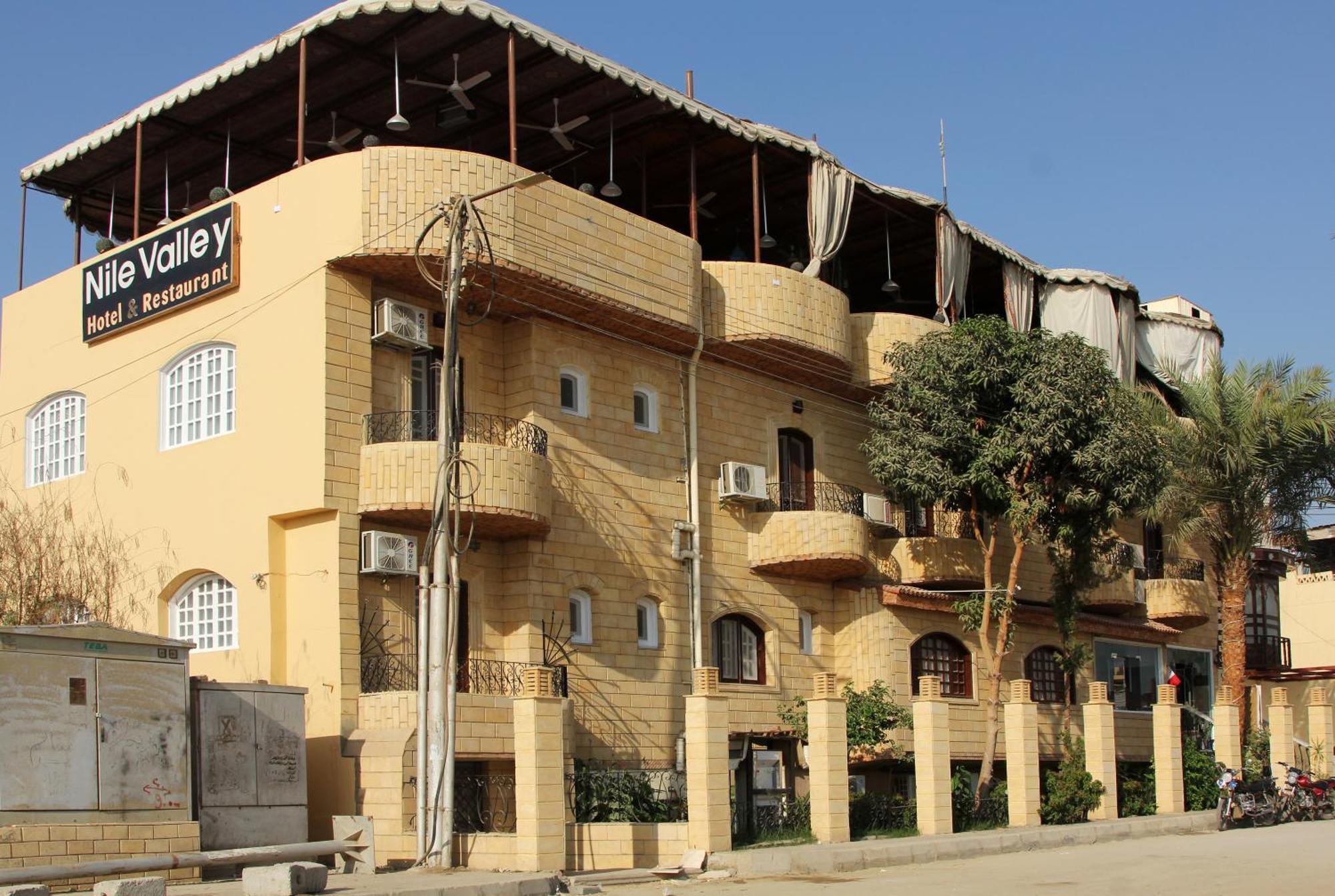 Nile Valley Hotel Луксор Екстериор снимка