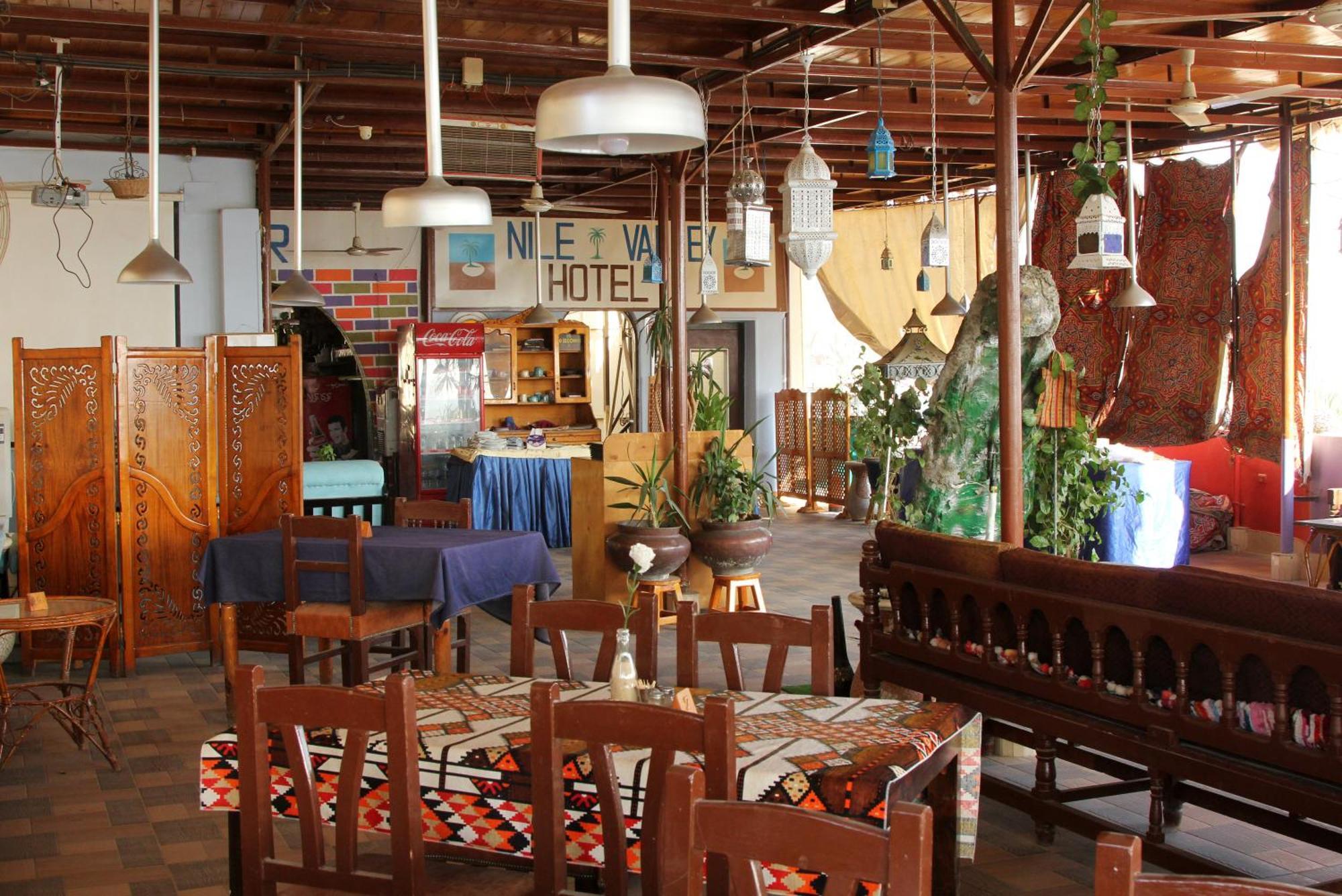 Nile Valley Hotel Луксор Екстериор снимка
