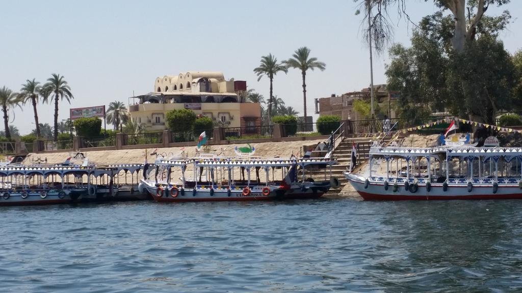 Nile Valley Hotel Луксор Екстериор снимка