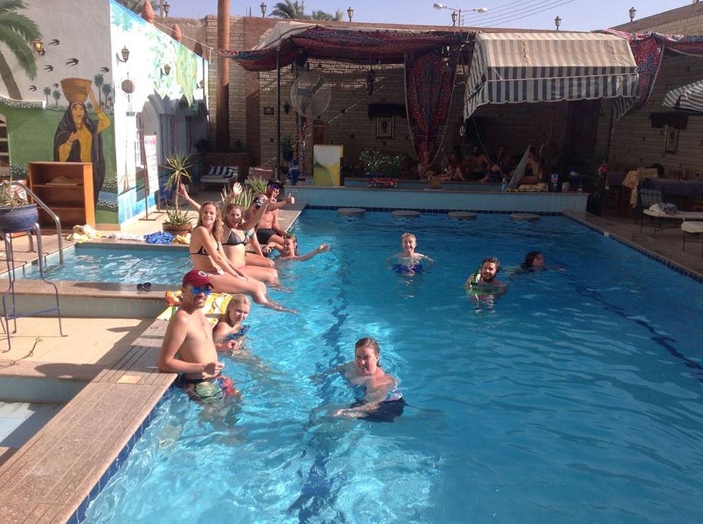 Nile Valley Hotel Луксор Екстериор снимка